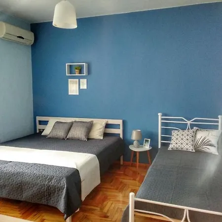 Апартаменты Grivas House Вурвуру
