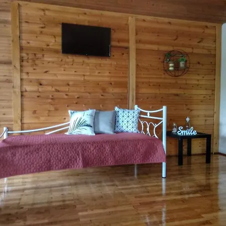 Grivas House דירה